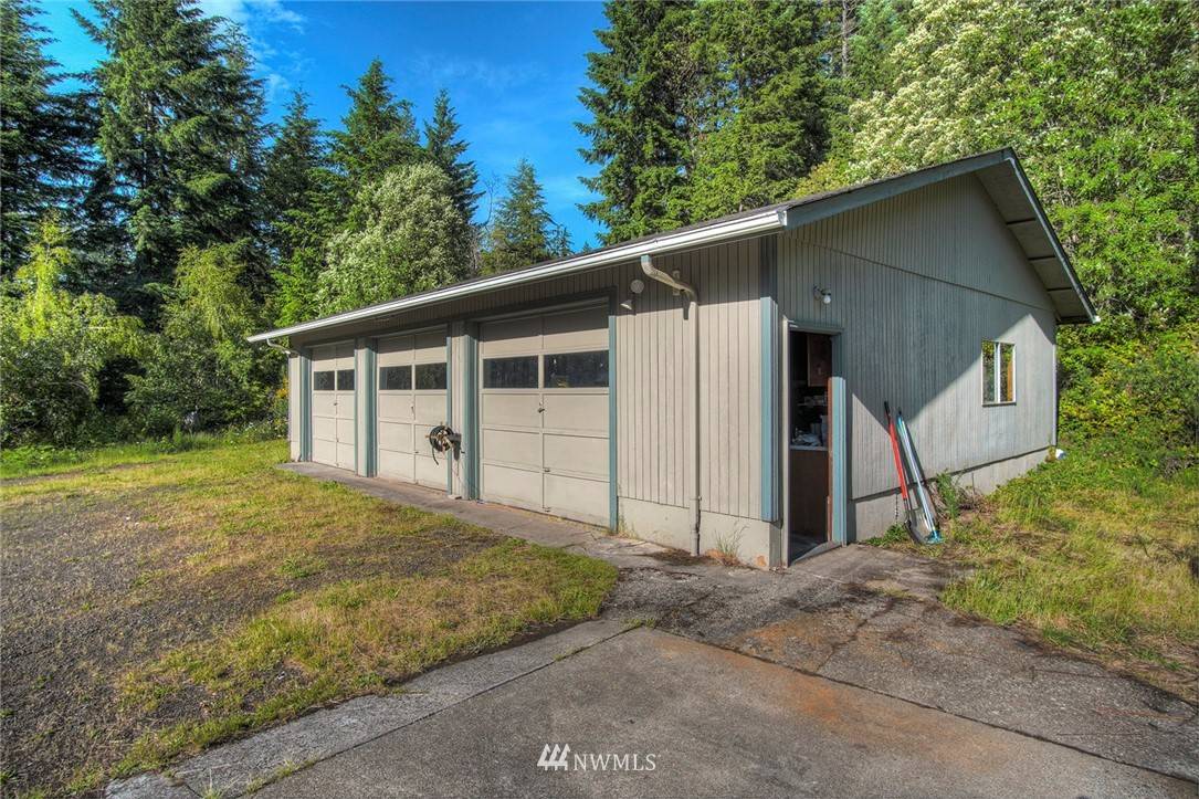 Port Orchard, WA 98367,8377 Glenwood RD SW