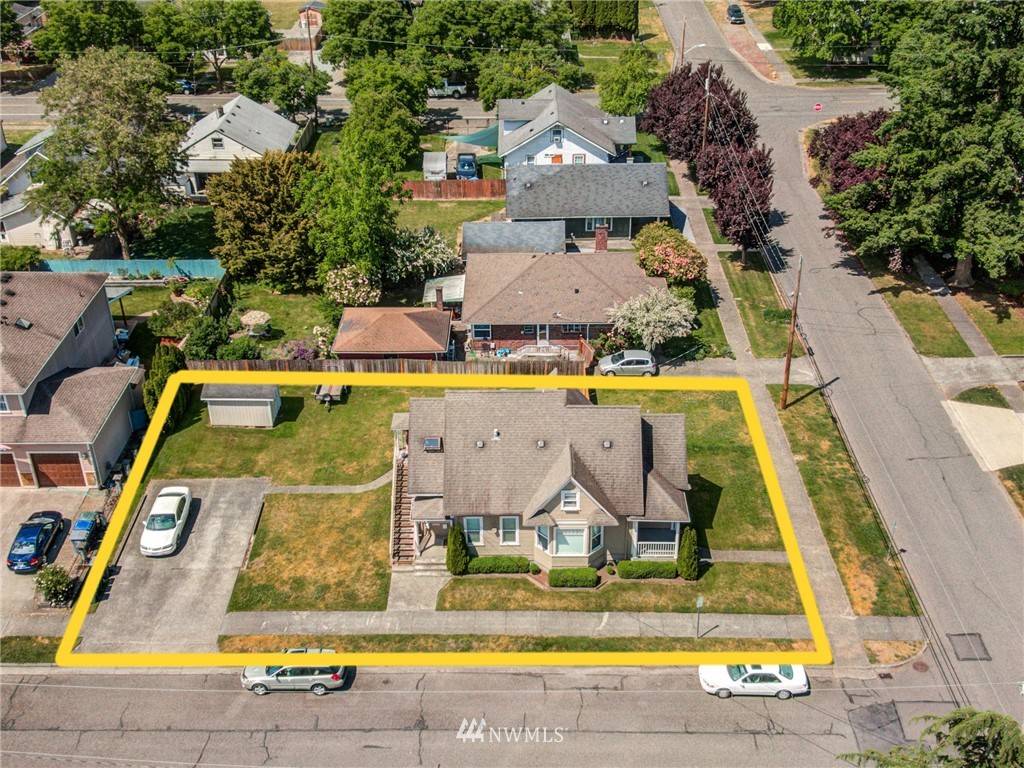 Puyallup, WA 98371,602 5th AVE NW