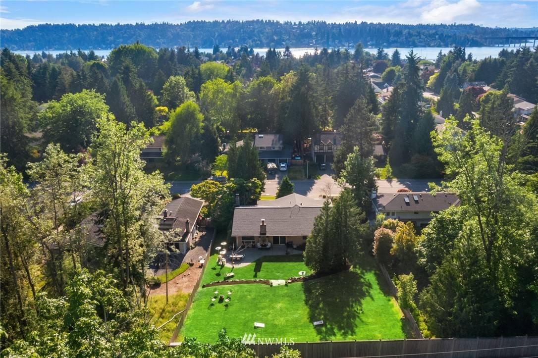 Bellevue, WA 98006,12 Lopez Key