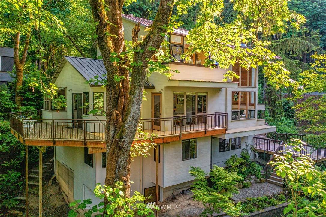 Mercer Island, WA 98040,4809 E Mercer WAY