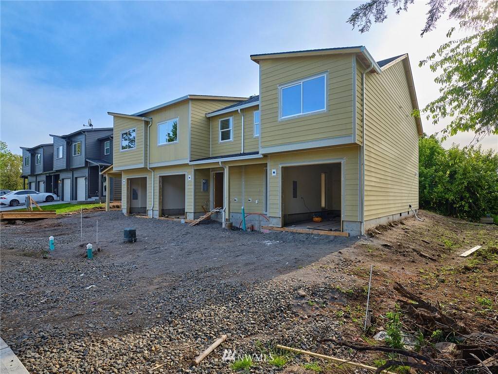 Kalama, WA 98625,363 S 10th ST