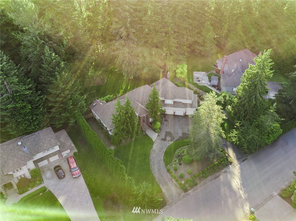 Woodinville, WA 98077,19609 222nd AVE NE