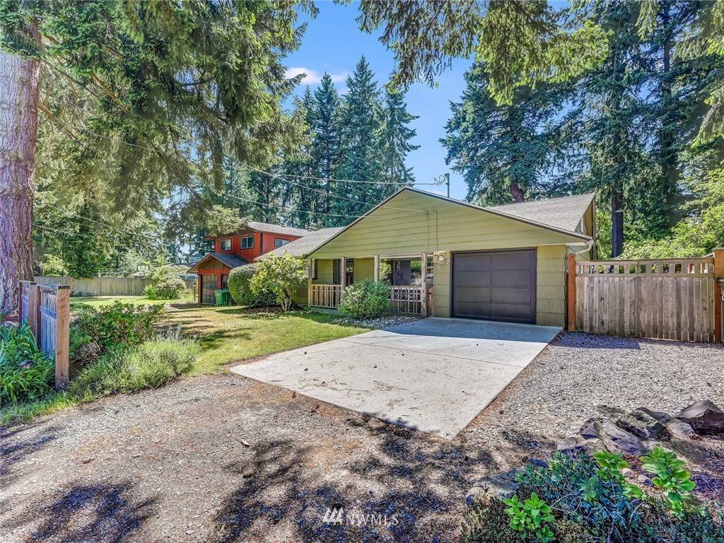 Shoreline, WA 98155,18315 1st AVE NE