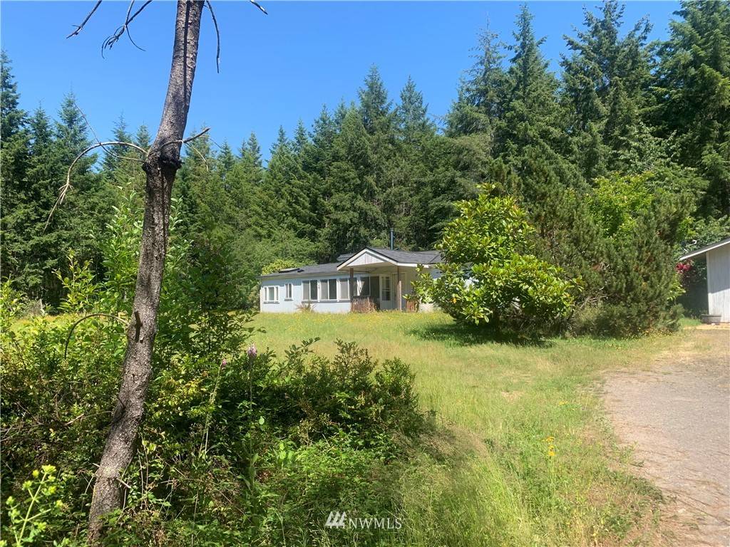 Belfair, WA 98528,420 E Chelsey LN