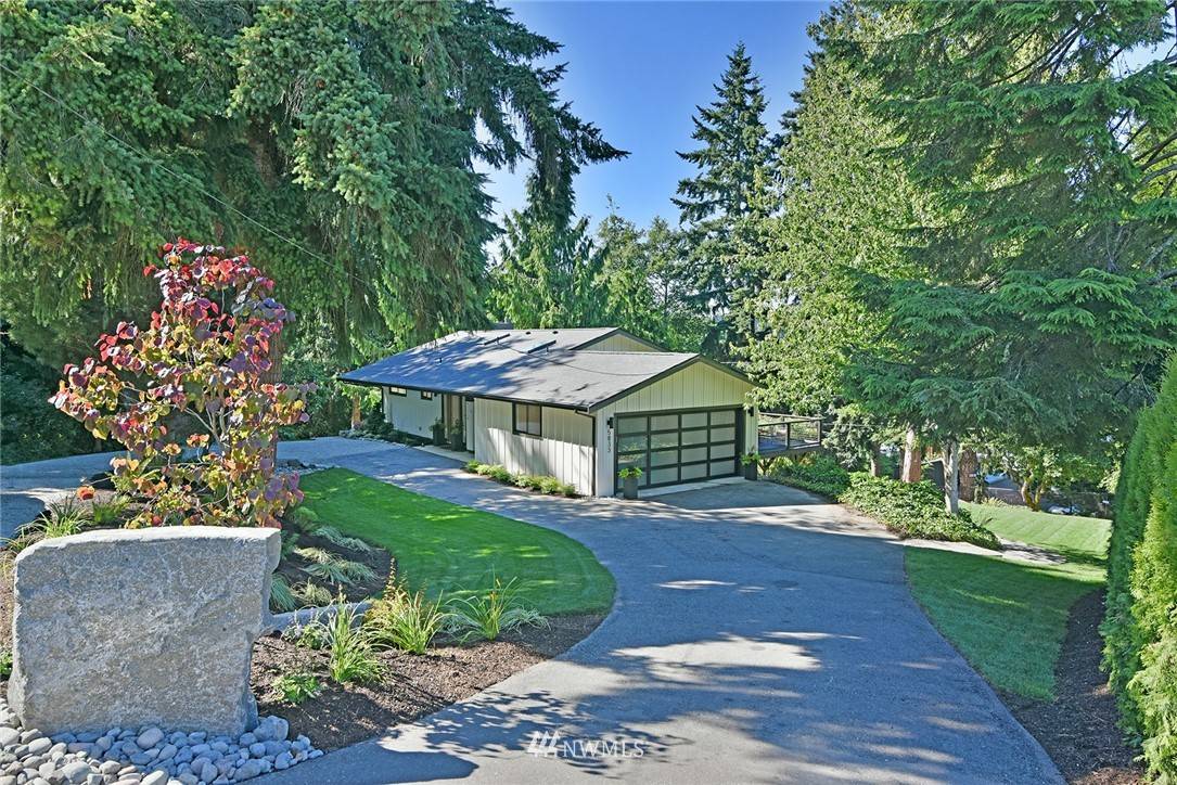 Bainbridge Island, WA 98110,5833 Packard LN NE