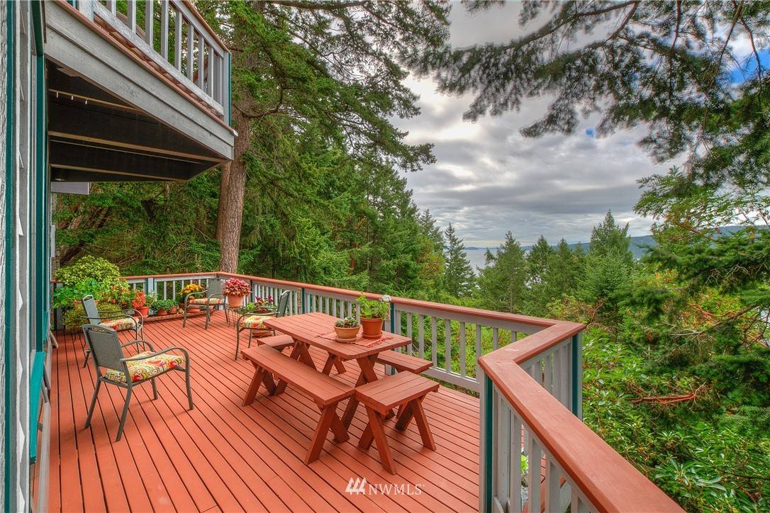 Orcas Island, WA 98245,1234 Palisades DR