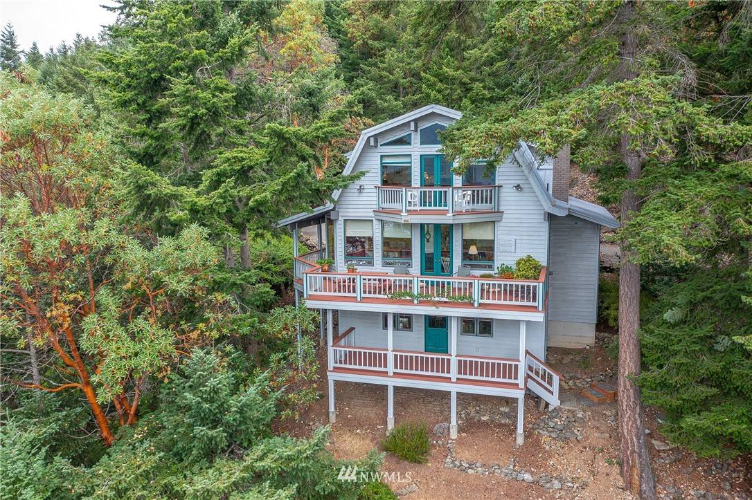 Orcas Island, WA 98245,1234 Palisades DR