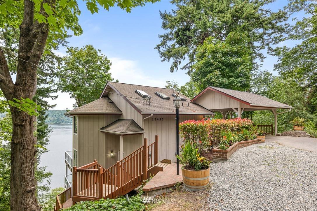 Vashon, WA 98070,17455 Paige LN SW