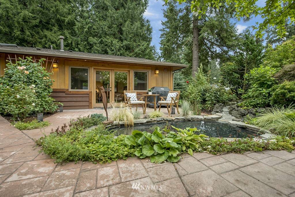 Sammamish, WA 98075,21660 SE 33rd PL