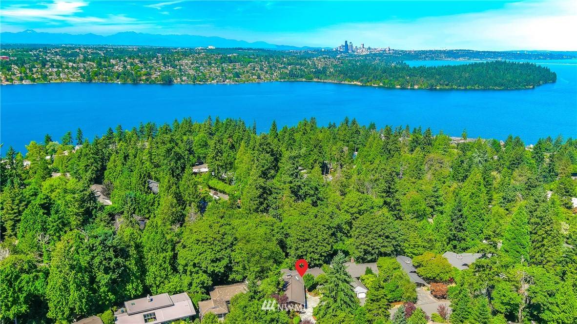 Mercer Island, WA 98040,7425 Mercer Terrace DR