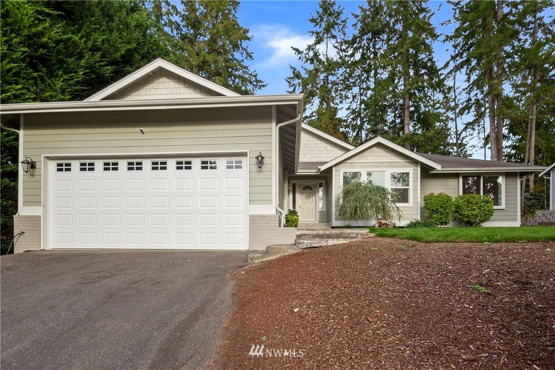 Allyn, WA 98524,141 E Lake Forest DR