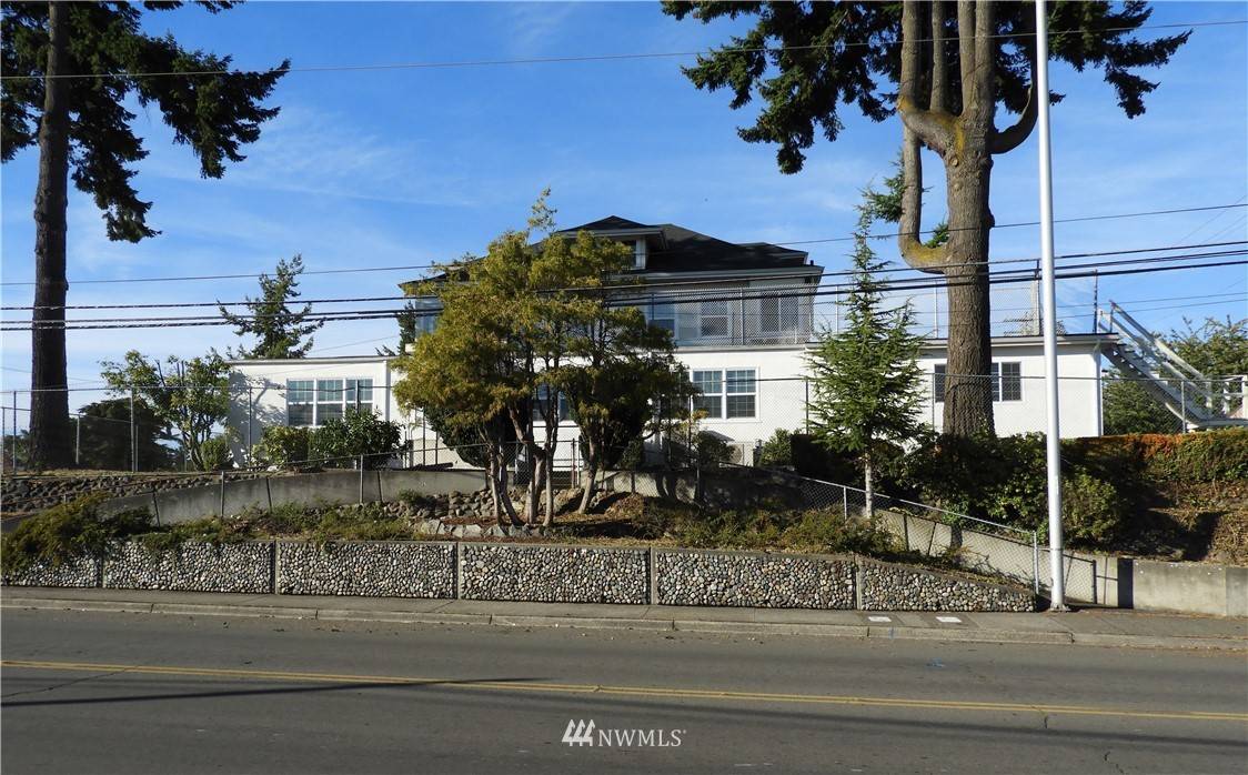 Tacoma, WA 98408,515 S 64th ST