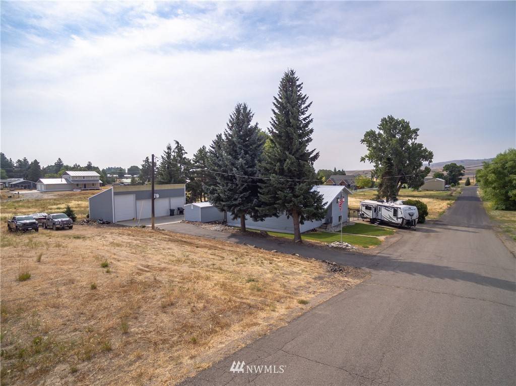 Waterville, WA 98858,301 S Warren ST