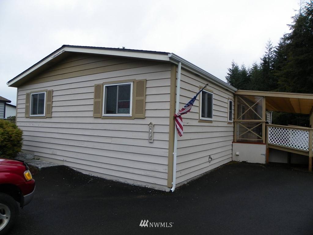 Montesano, WA 98563,57 Clemons RD #12