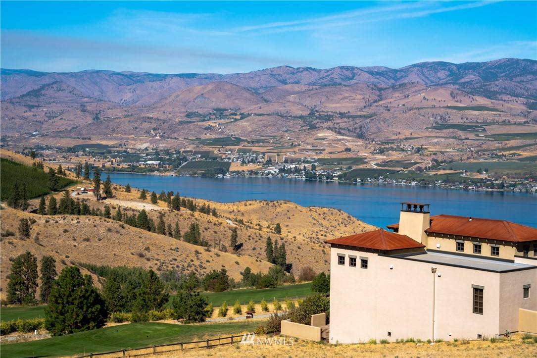 Chelan, WA 98816,328 Paintbrush WAY