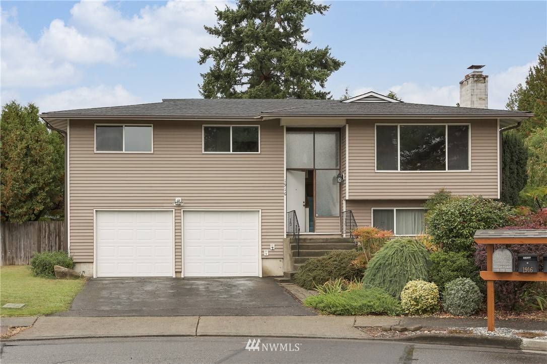 Renton, WA 98059,1916 Vashon CT NE