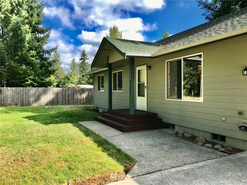 Rainier, WA 98576,16644 Muskrat DR SE