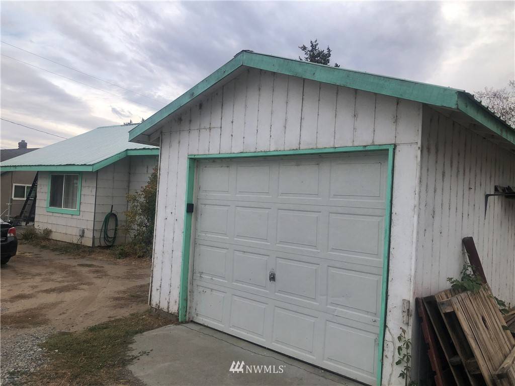 Pateros, WA 98846,123 Chris Street