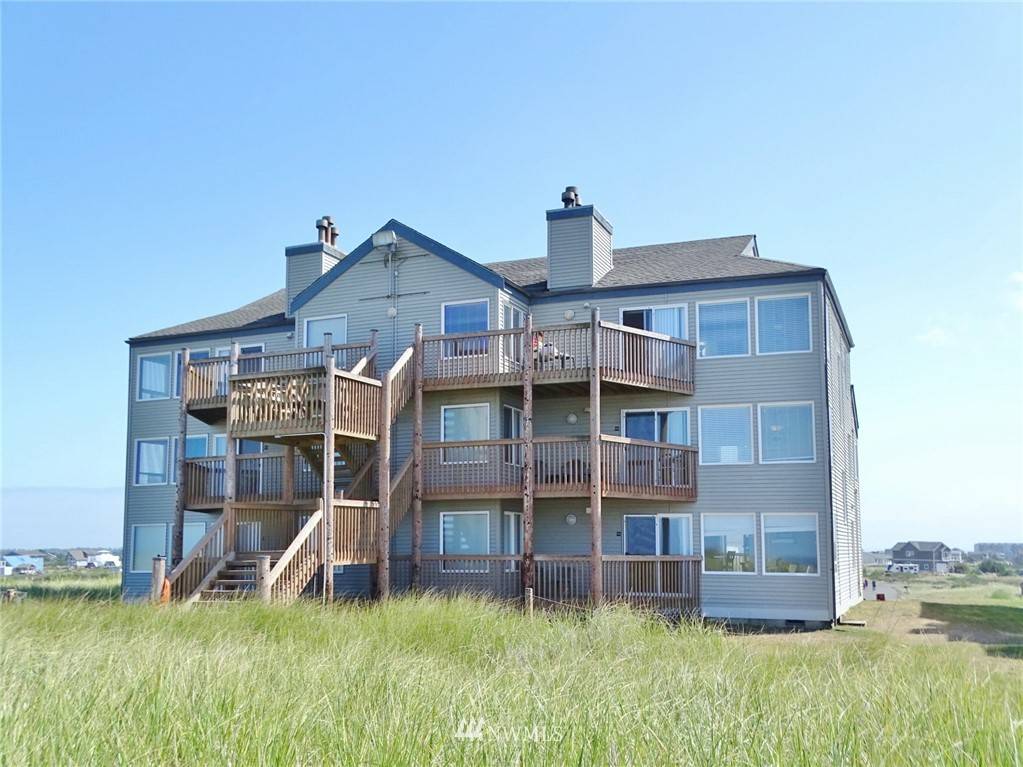 Ocean Shores, WA 98569,1399 Ocean Shores BLVD SW #2S-D