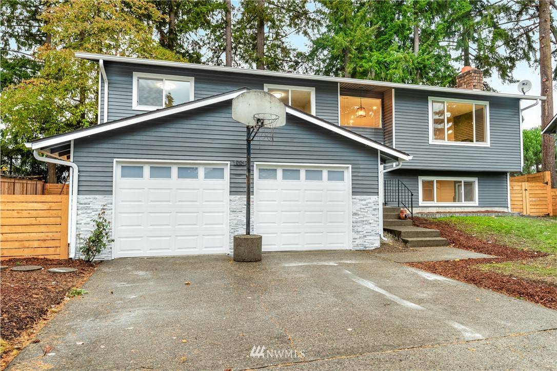 Renton, WA 98056,1034 Newport CT NE