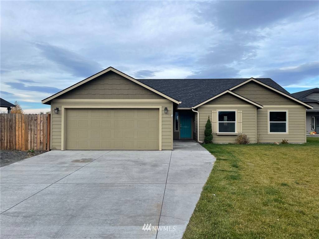 Moses Lake, WA 98837,724 S Lakeland DR