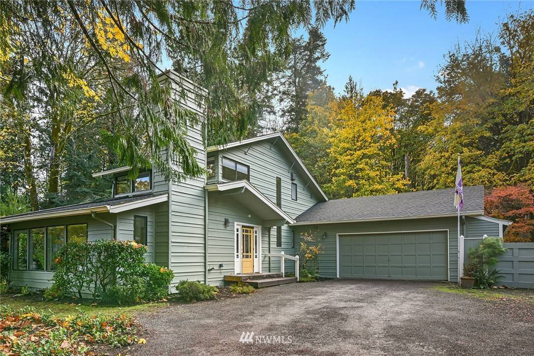 Bainbridge Island, WA 98110,10779 Bill Point Crest NE