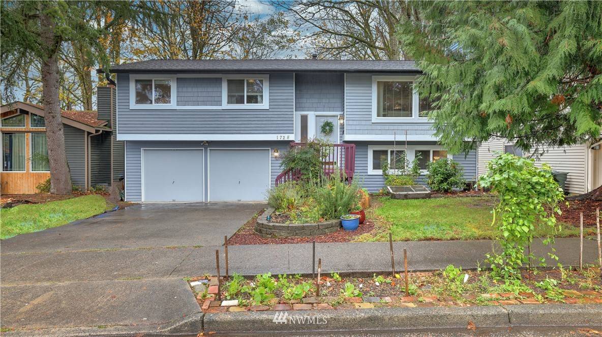 Renton, WA 98058,1728 Pierce AVE SE