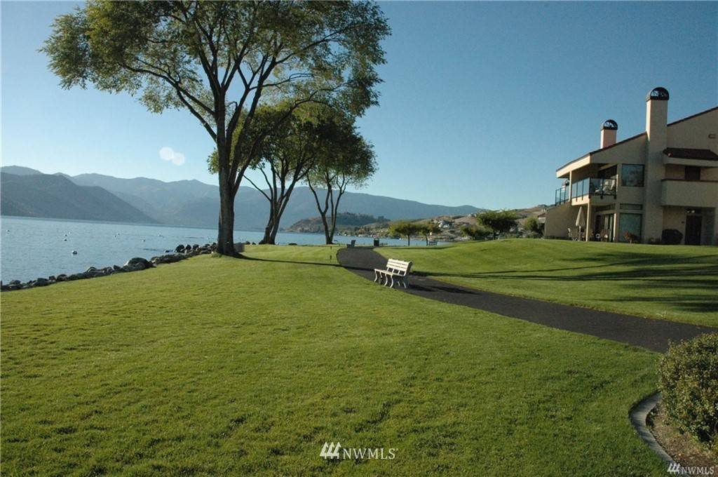 Chelan, WA 98816,100 Lake Chelan Shores DR #15-8A