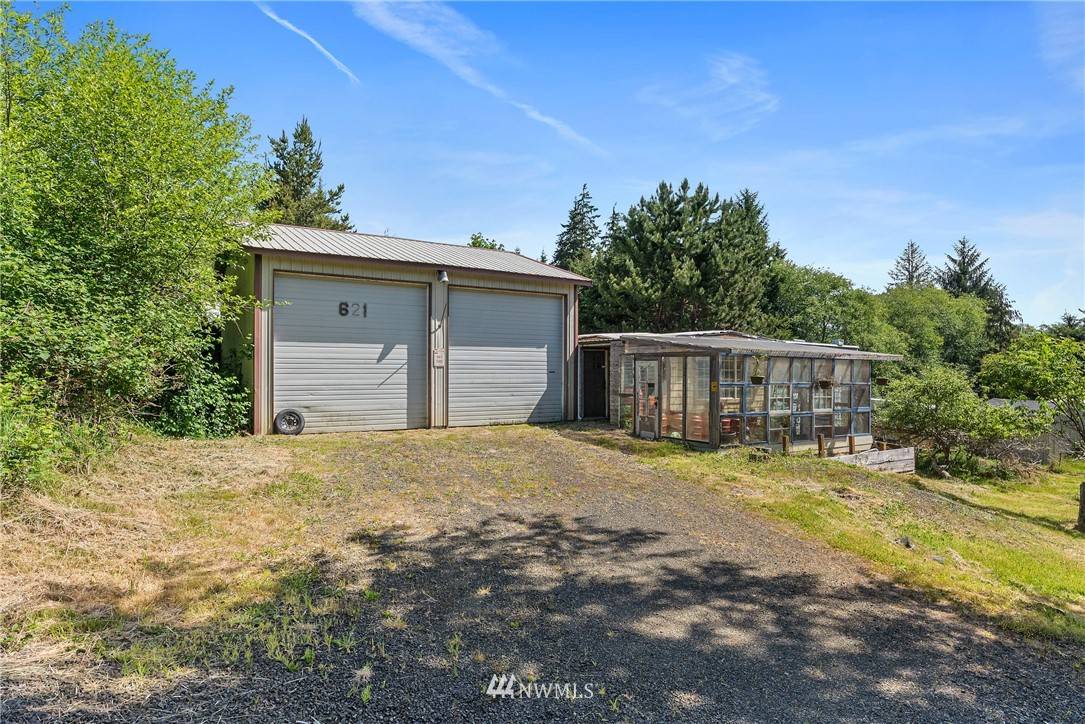 Raymond, WA 98577,621 Ostman RD