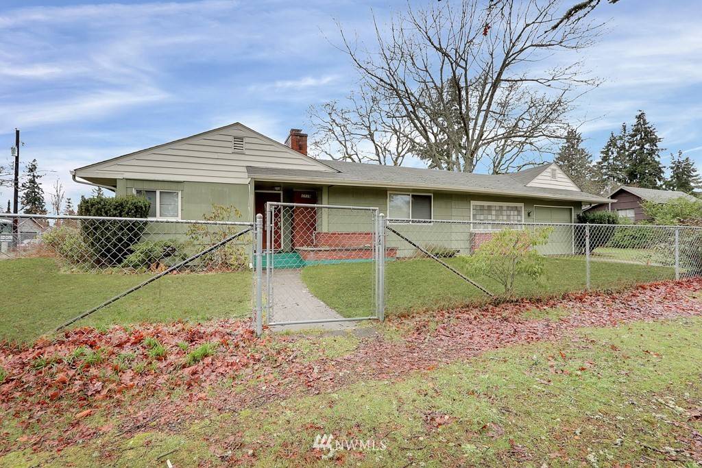 Lakewood, WA 98499,6525 Lake Grove ST SW