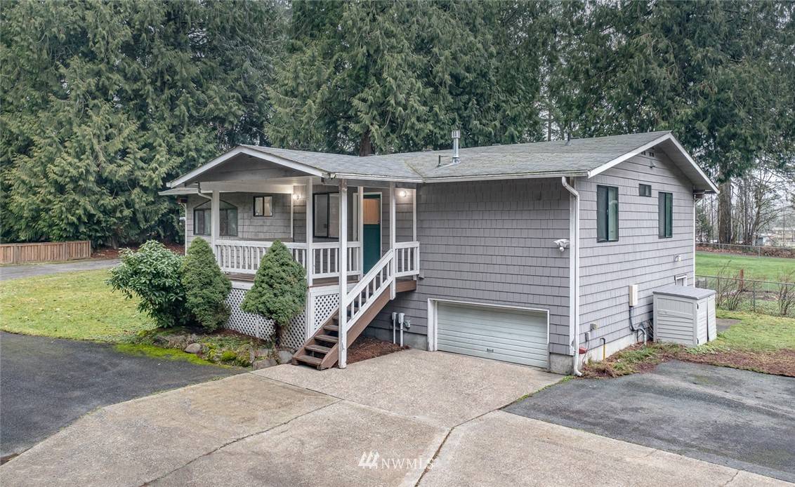 Woodinville, WA 98072,16902 NE Woodinville-Duvall RD