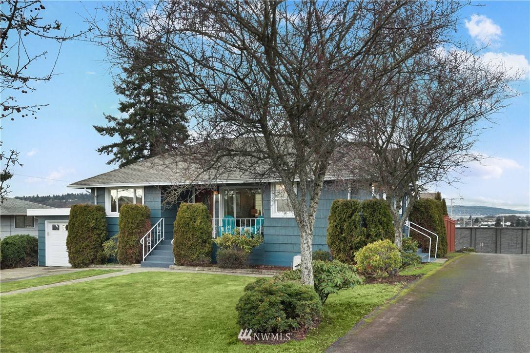 Renton, WA 98055,306 S 15th ST