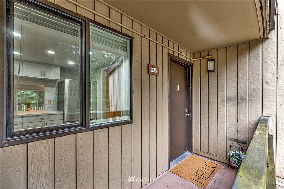 Bellevue, WA 98004,3518 109th PL NE #335