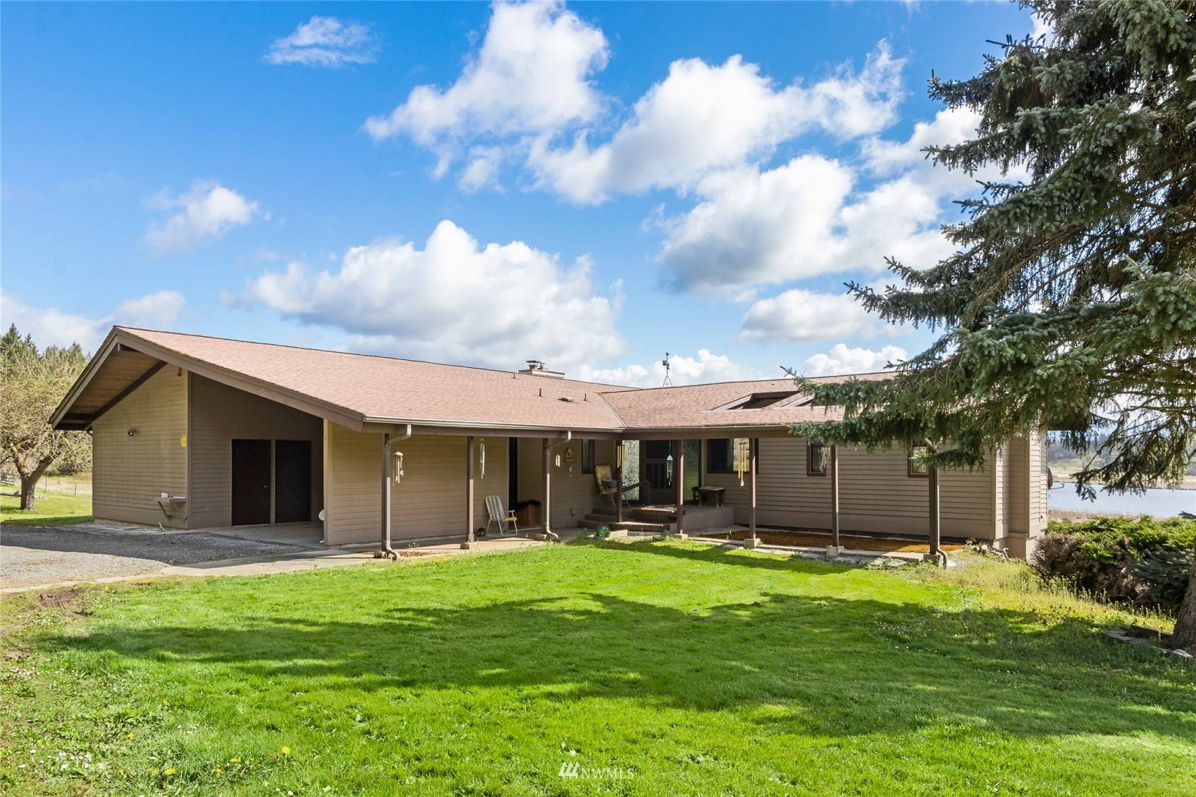 Eatonville, WA 98328,42813 22nd AVE