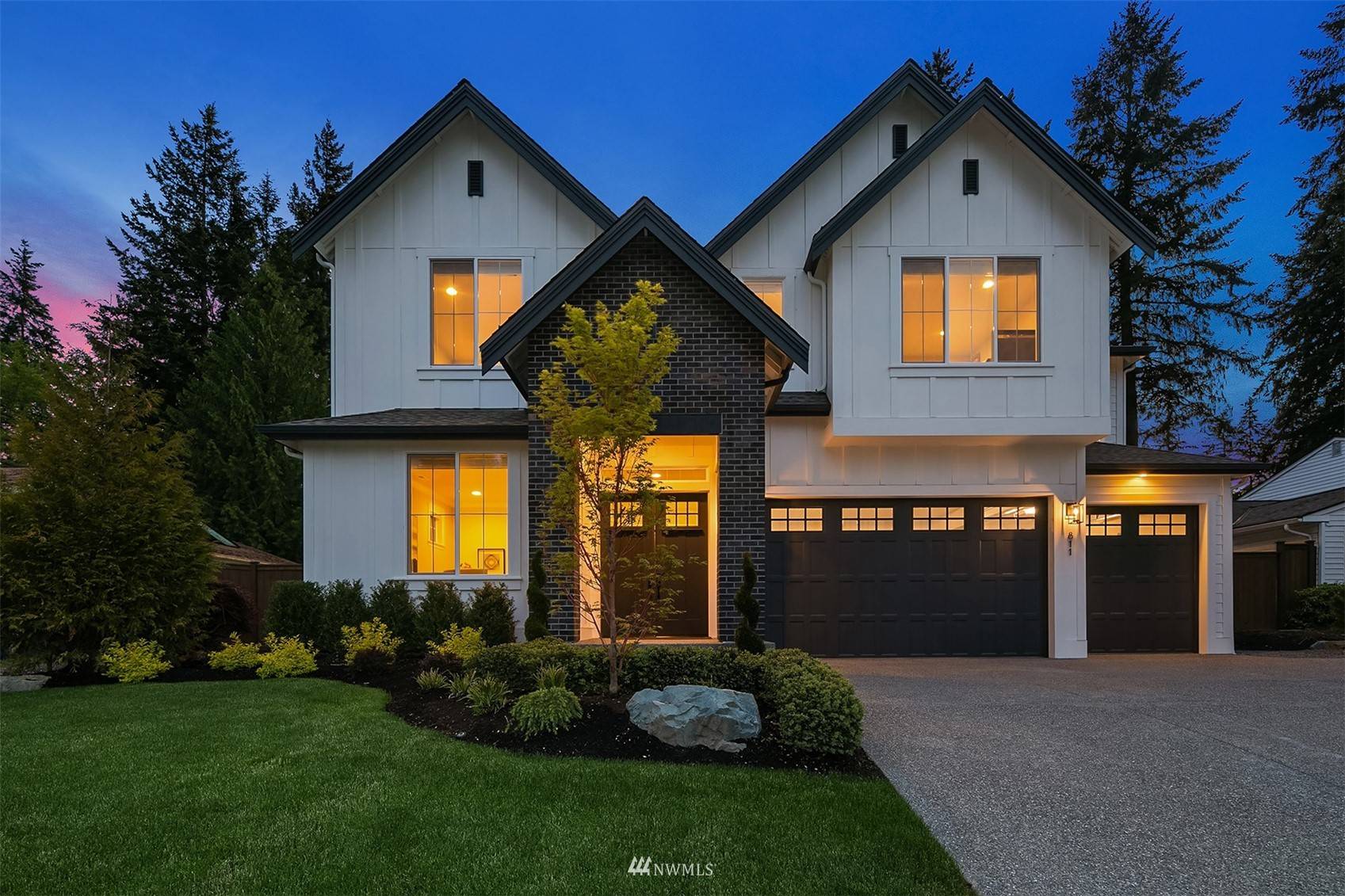 Bellevue, WA 98008,811 168th PL NE