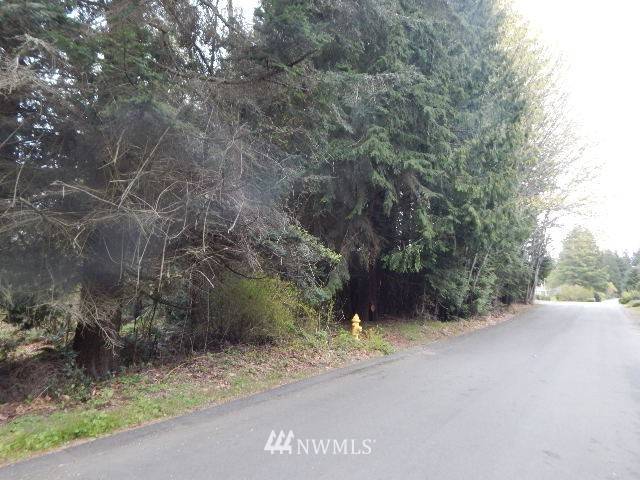 Edmonds, WA 98026,8475 Frederick PL