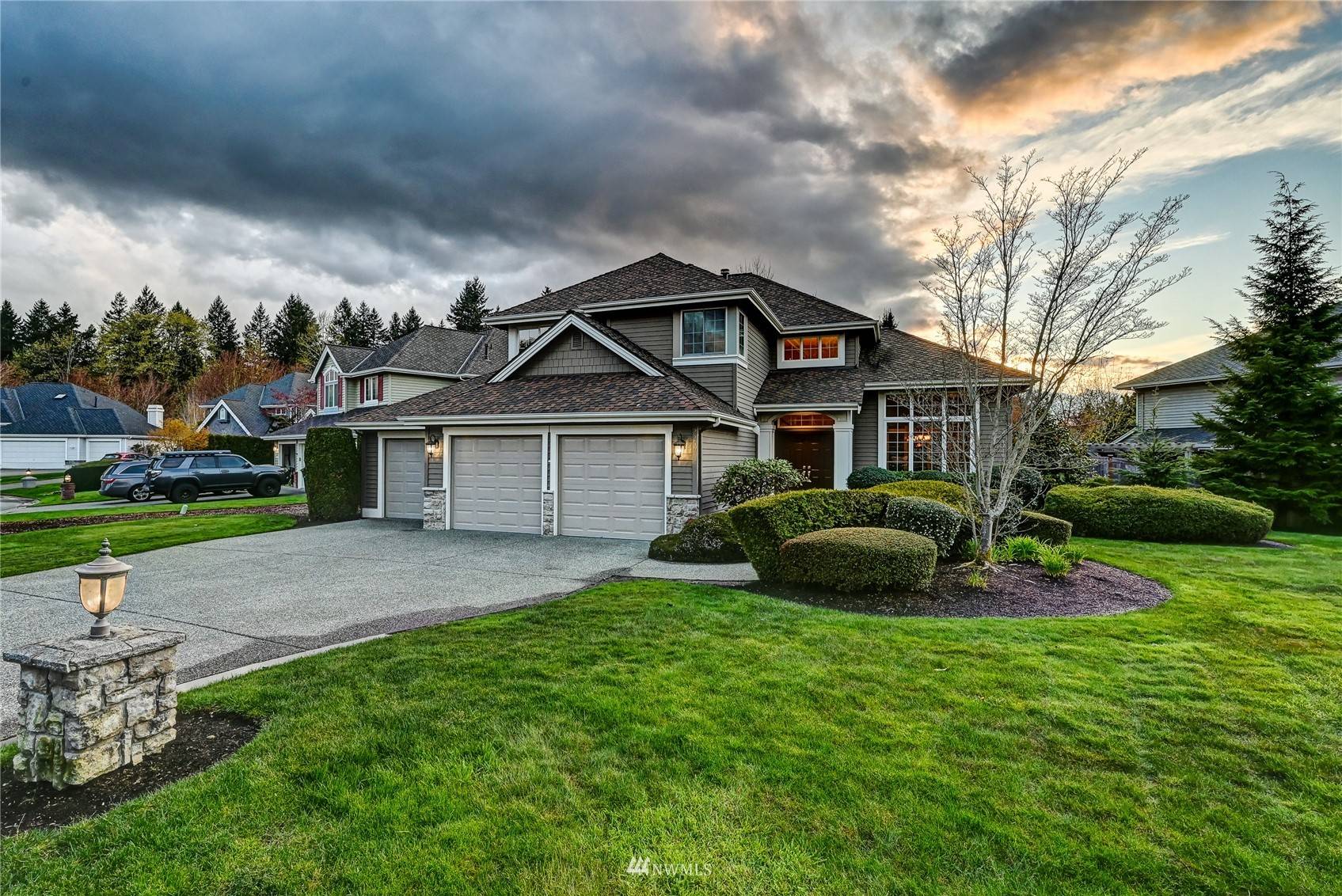 Sammamish, WA 98075,2209 273rd CT SE