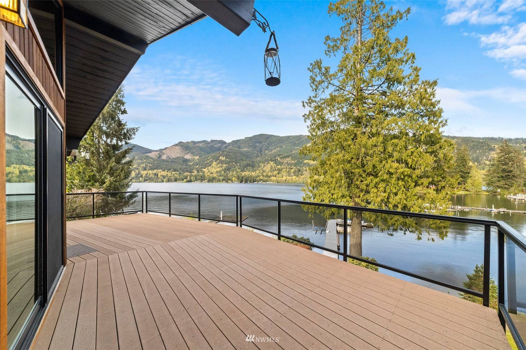 Bellingham, WA 98229,344 W Lake Samish DR