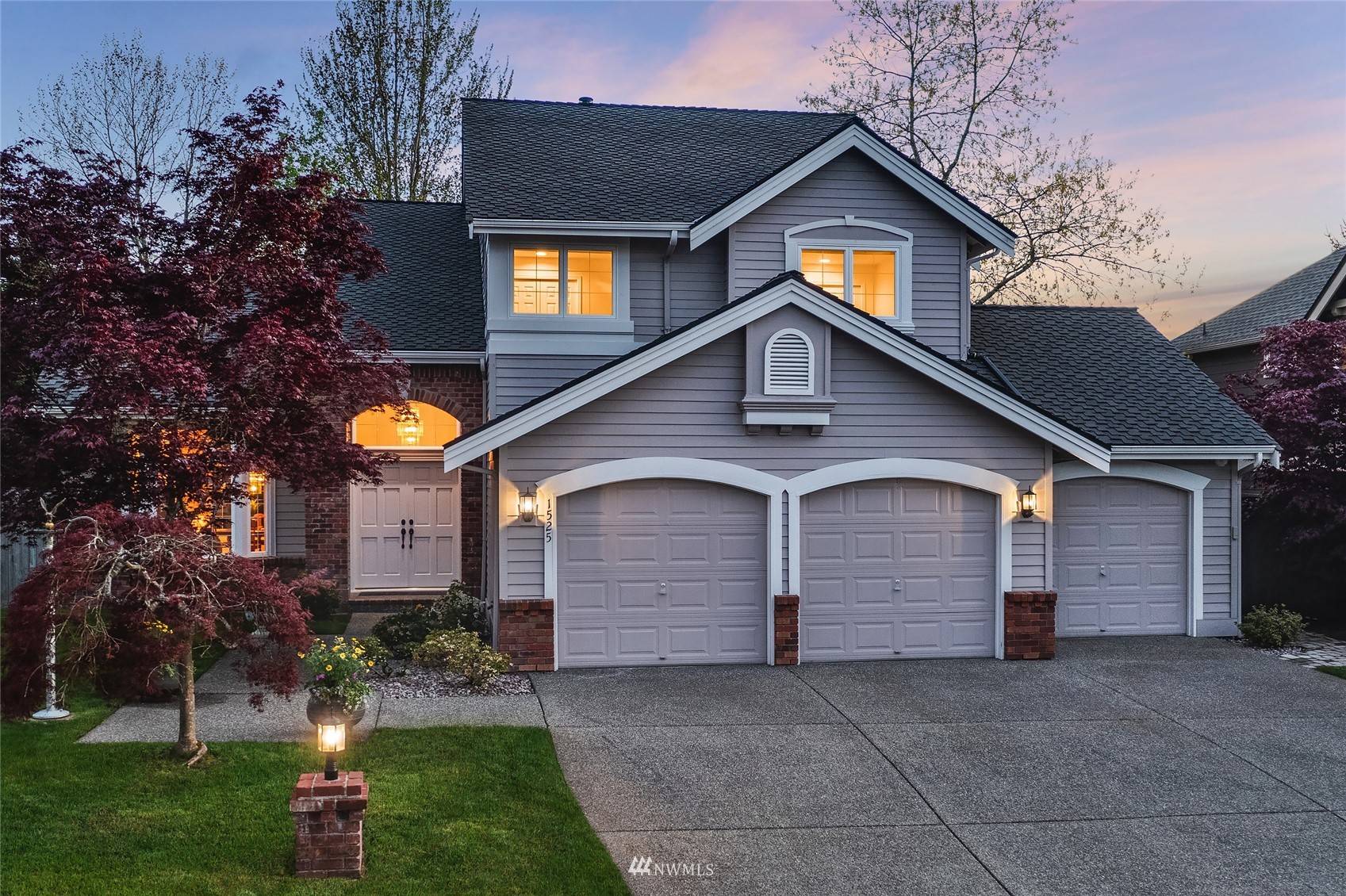 Sammamish, WA 98075,1525 267th PL SE