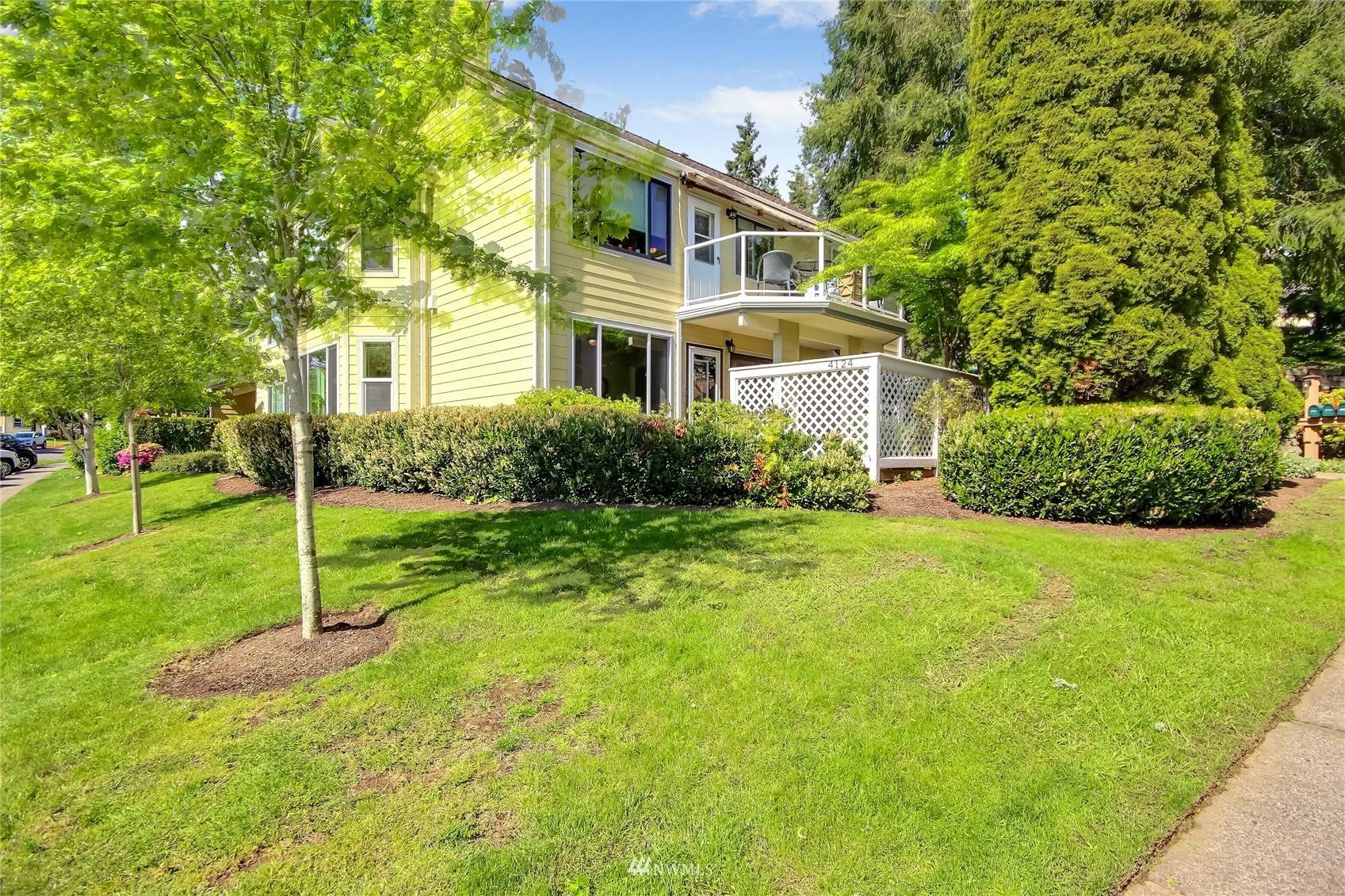 Issaquah, WA 98029,4124 Providence Point DR SE #1014