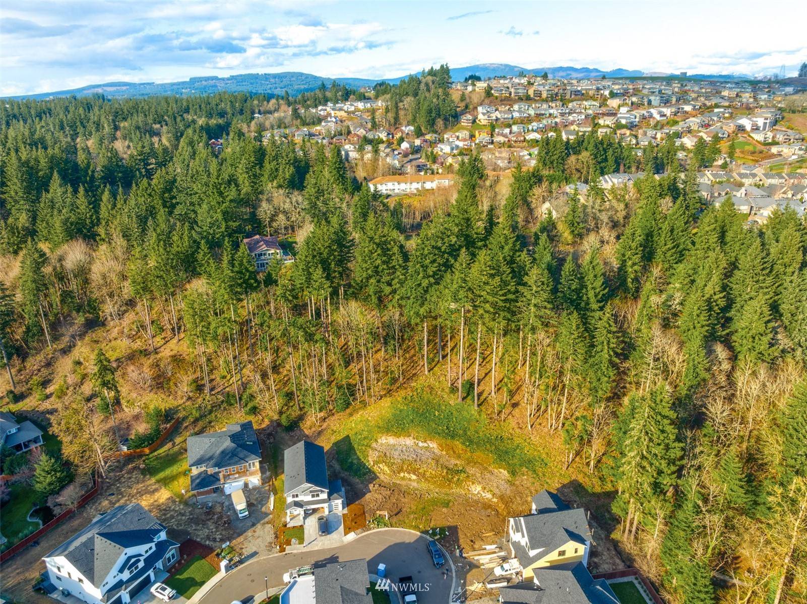 Camas, WA 98607,712 NE Province CT