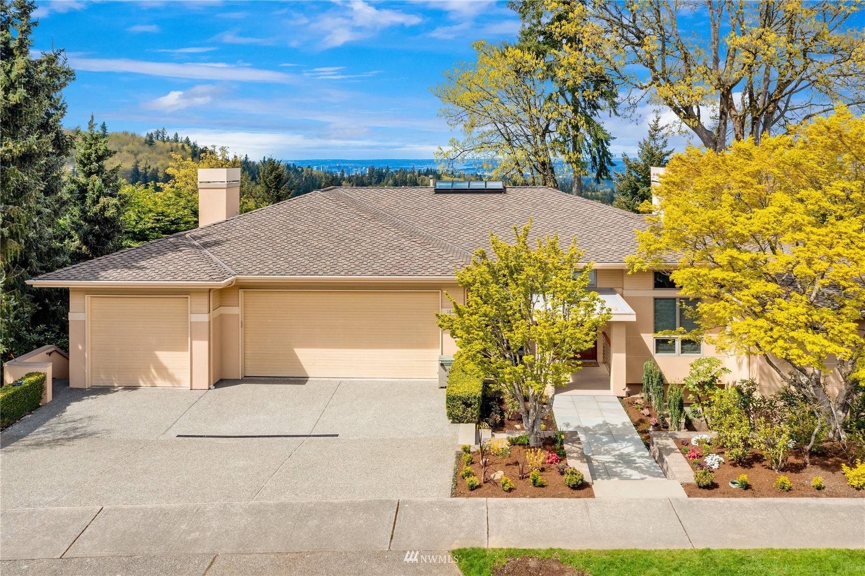 Bellevue, WA 98006,16760 SE 58th PL