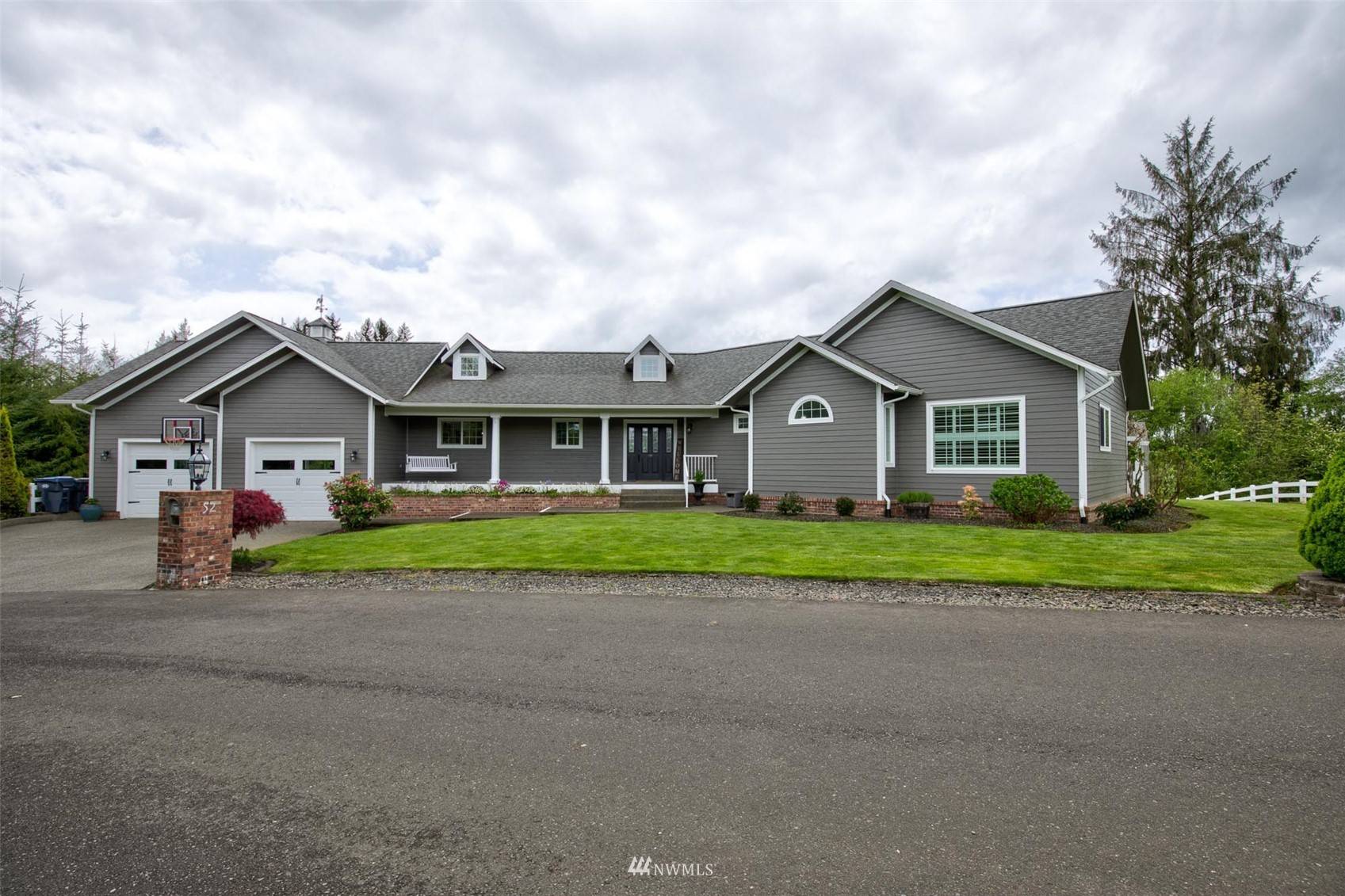 Montesano, WA 98563,52 Sylvia Ridge LN