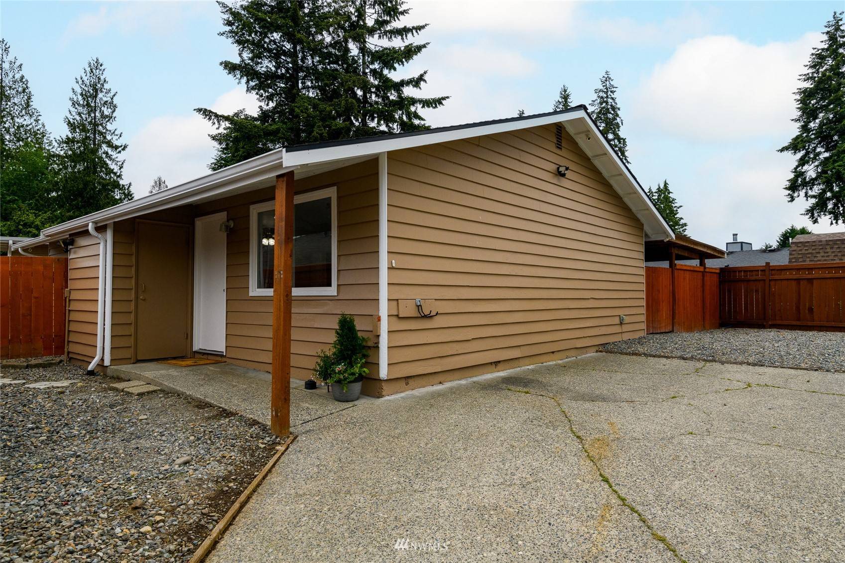 Auburn, WA 98092,11808 SE 317th PL