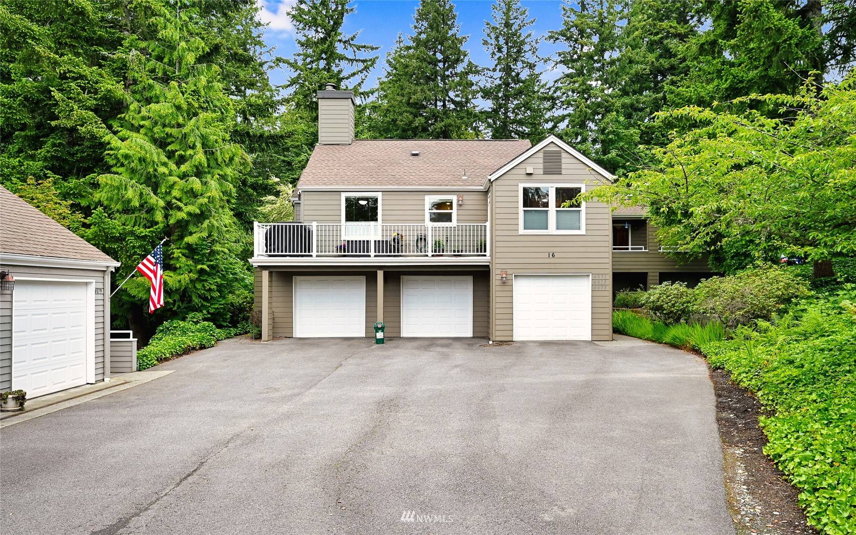 Issaquah, WA 98029,4073 220th PL SE