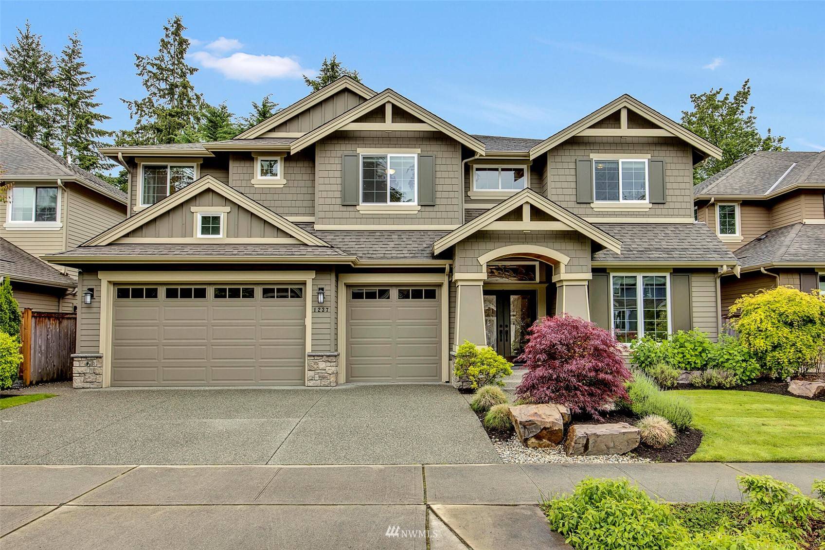 Sammamish, WA 98075,1237 244th PL SE