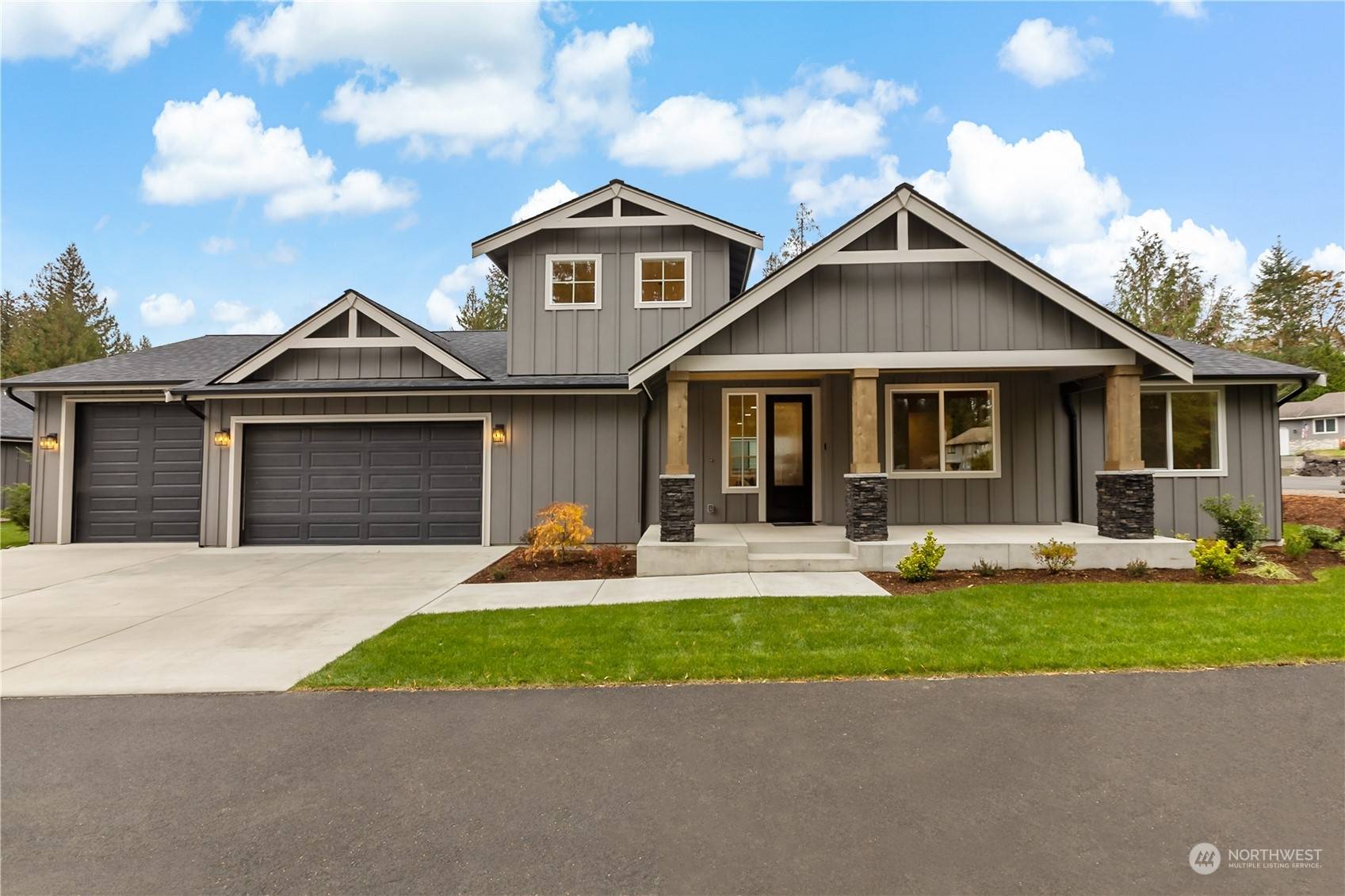 Maple Valley, WA 98038,25912 215th PL SE