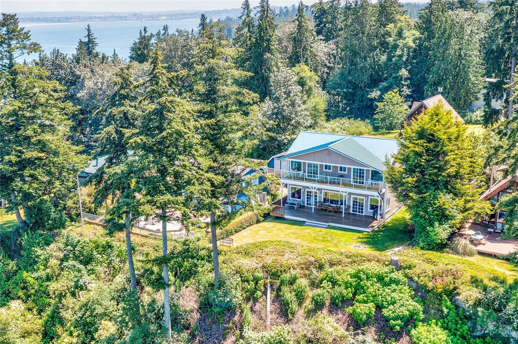 Hat Island, WA 98206,27 M Cascade DR