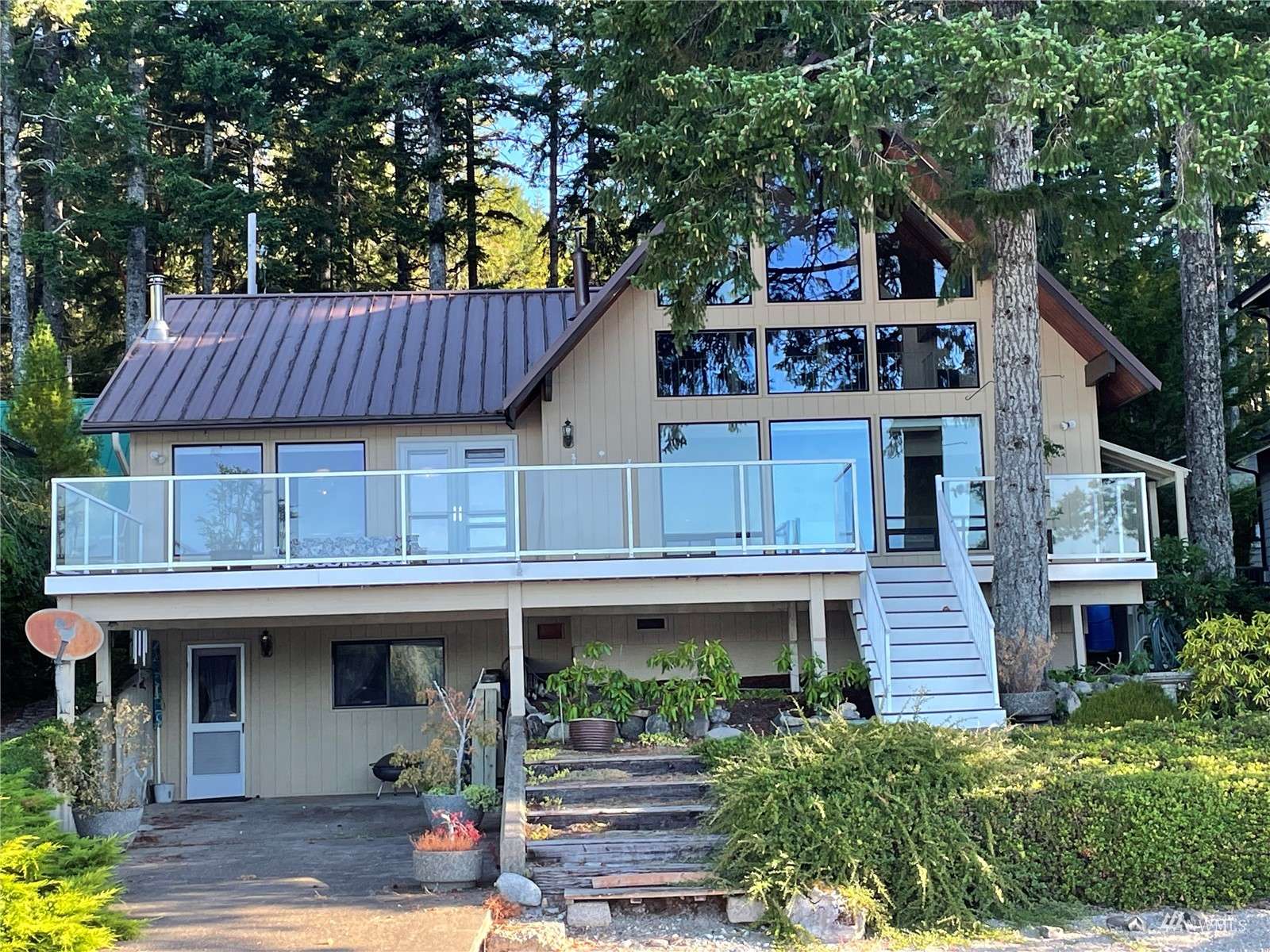 Grapeview, WA 98546,4200 E Mason Lake DR W