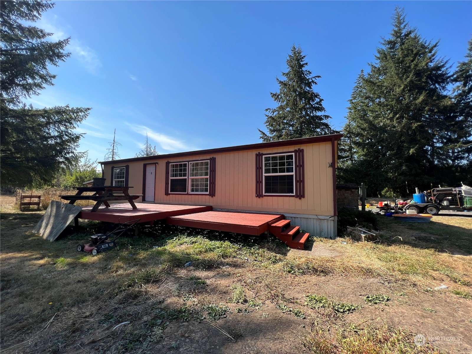 Winlock, WA 98596,226 Limmer RD